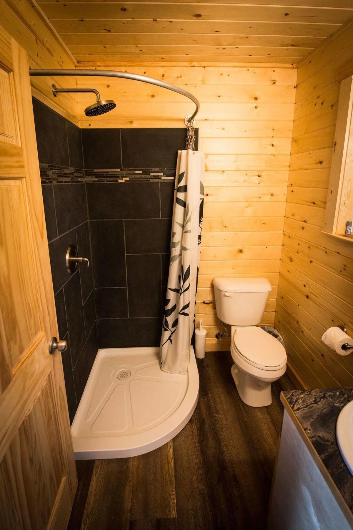 Hidden Acres Farm And Treehouse Resort เทอร์เรส ภายนอก รูปภาพ